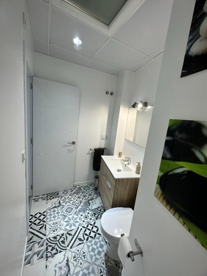 Apartamento Nebro Sol Cádiz Exterior photo